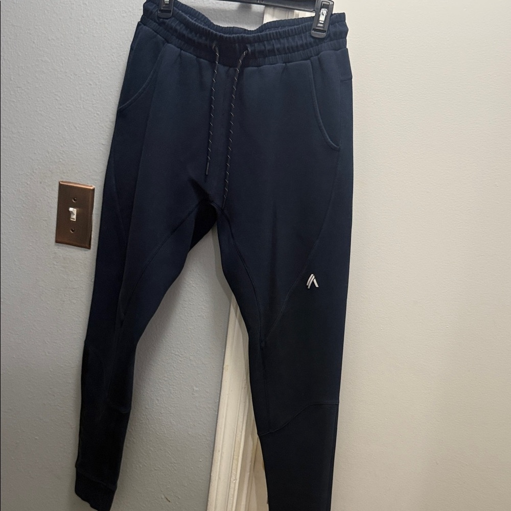Alphalete Navy Men's Performance Joggers